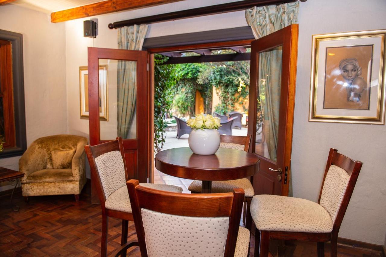 Lombardy Boutique Hotel & Conference Venue Pretoria-Noord Buitenkant foto