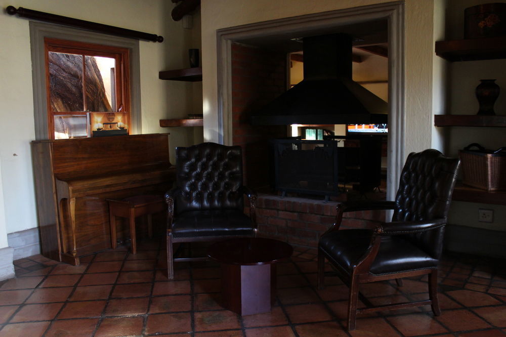 Lombardy Boutique Hotel & Conference Venue Pretoria-Noord Buitenkant foto